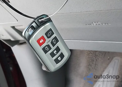 2011 Toyota Sienna Xle V6 из США, поврежденный, VIN 5TDYK3DCXBS001286